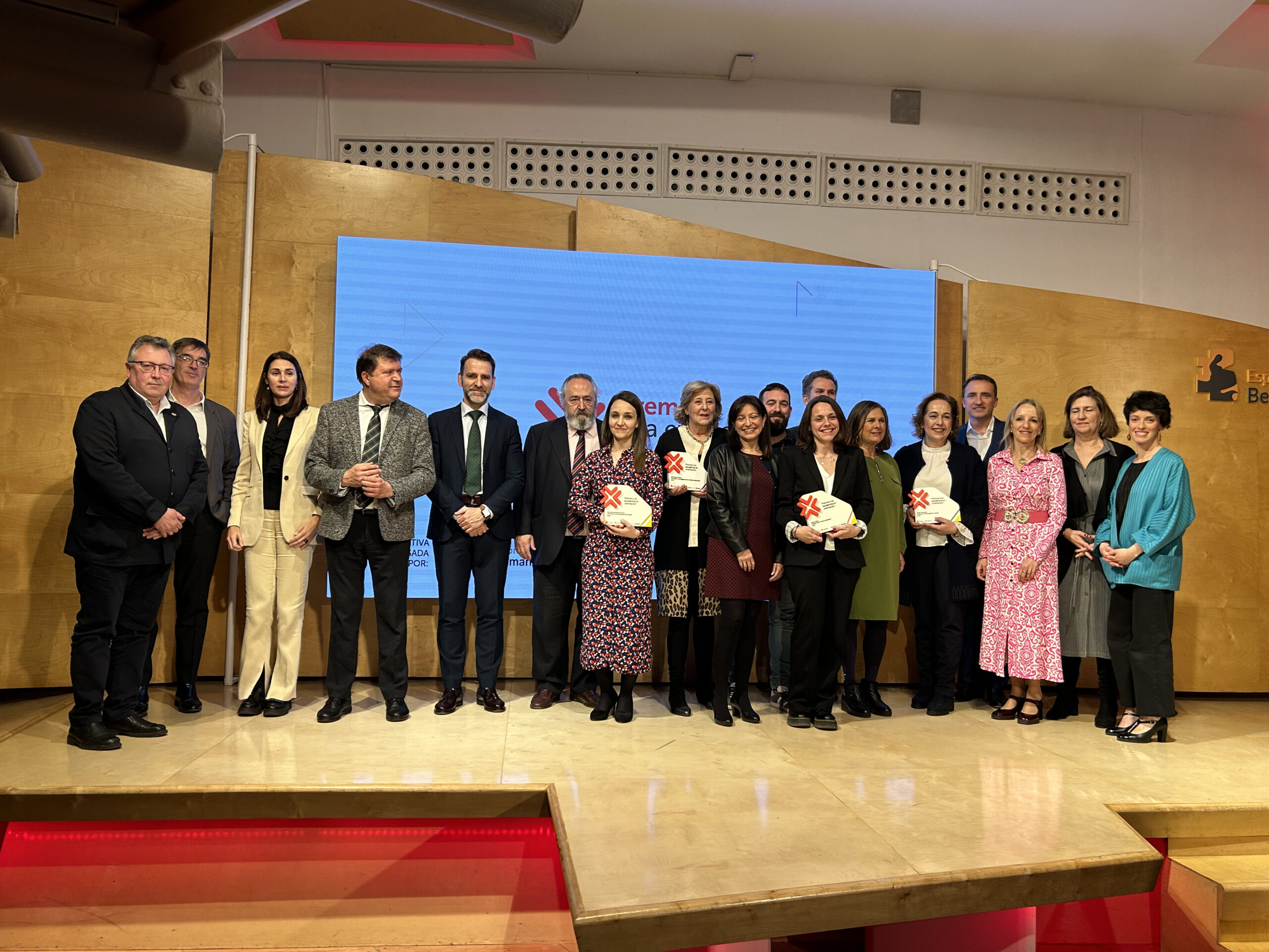 Éxito en la Entrega de Premios a la Excelencia en Orientación: CONCAPA ...
